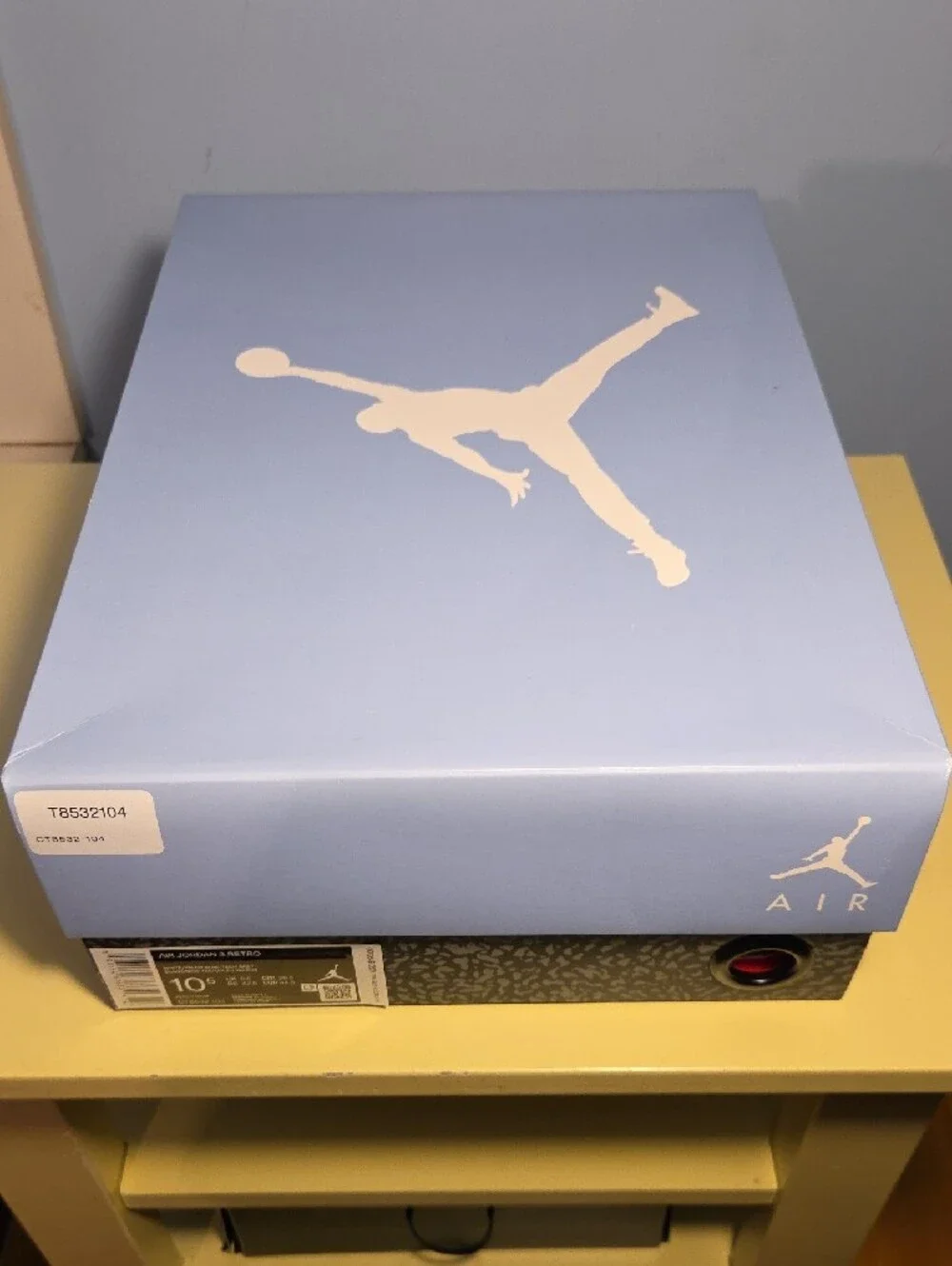 Jordan 3 Retro 'UNC' Size 10.5